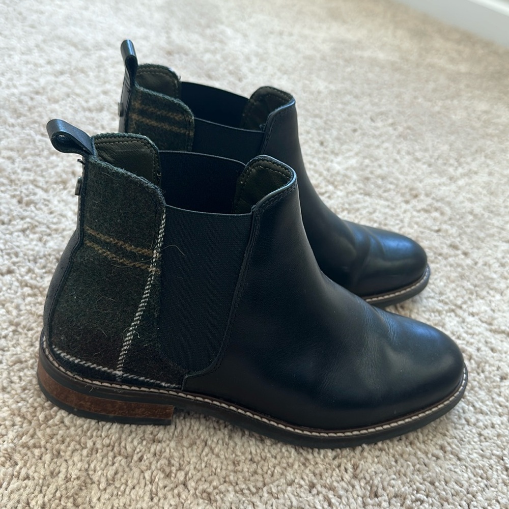 Barbour Sloane Chelsea Boot (Women) Black/Classic 7M (EU5) - Picture 3 of 15